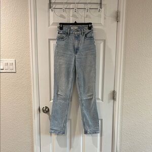 Abercrombie 90s Straight High Rise curve love jeans